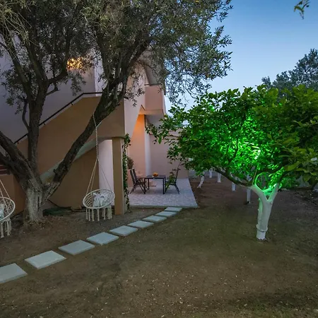 Casa Serena * Lardos